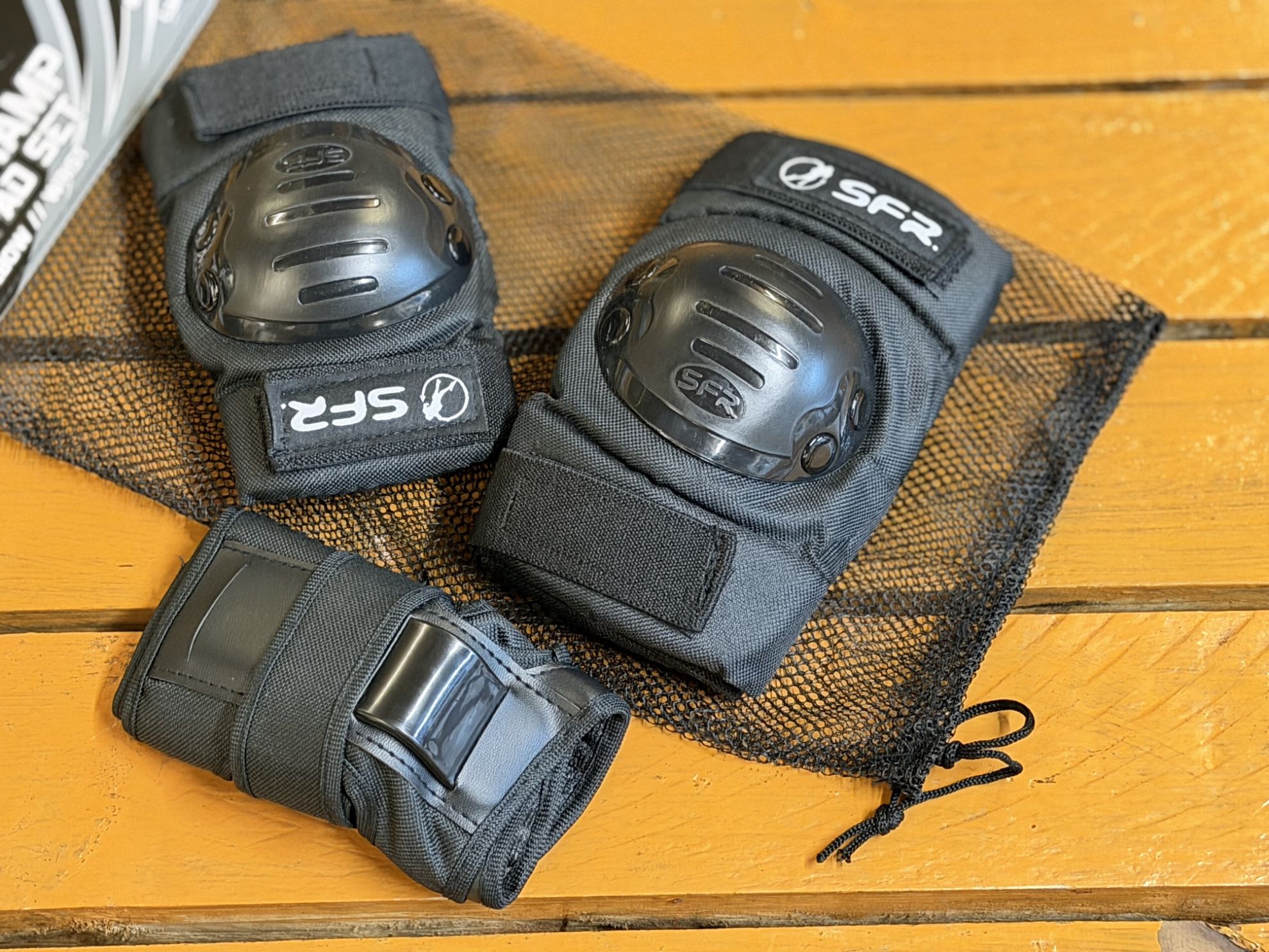 SFR Protective Pad Set