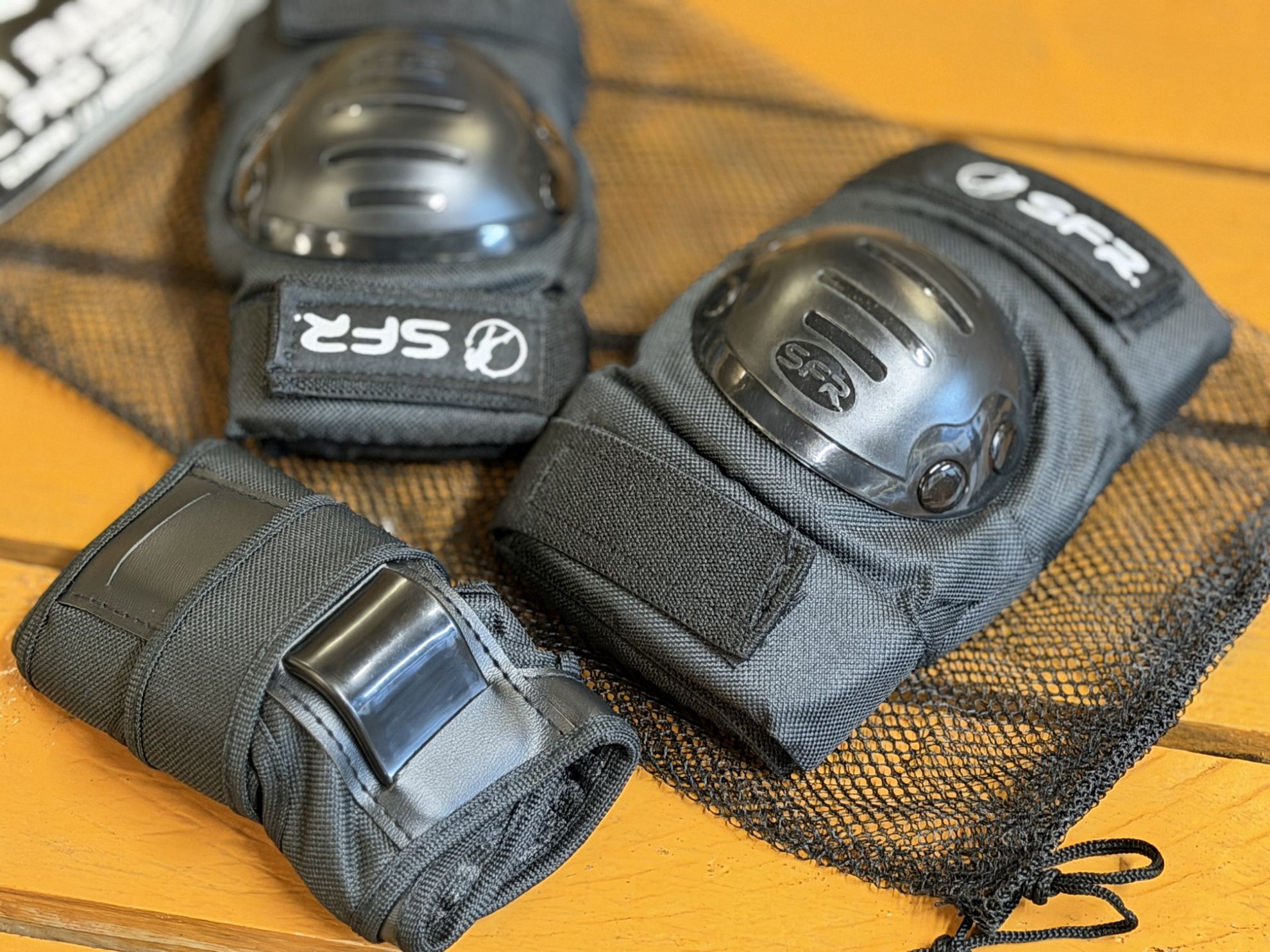 SFR Protective Pad Set